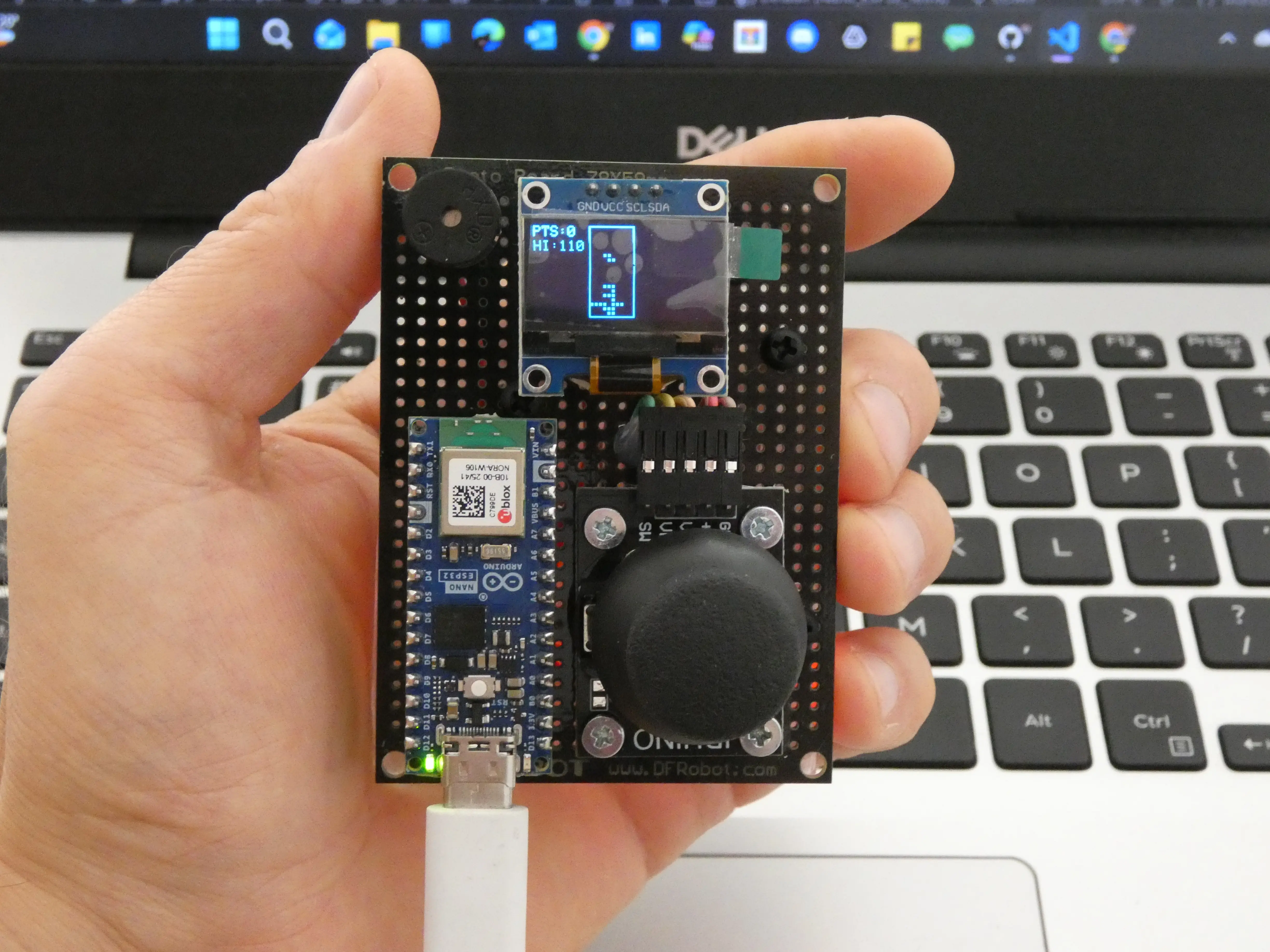 Grafika projektu Nano ESP32 Tetris